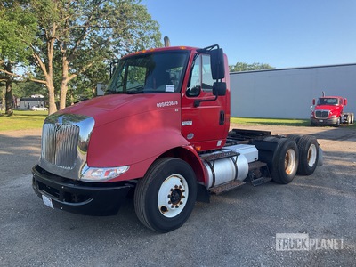 2009 International 8600 6x4 T/A Day Cab Truck Tractor