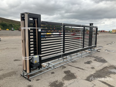 2025 XPF20H 4.45 m x 1.65 m Steel Heavy Duty cantilever electric Driveway Gate (Unused)