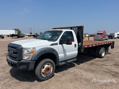 2013 Ford F-550 XL 4x2 Flatbed Truck