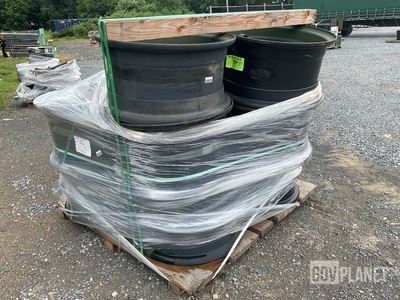 (11) JLG Industries 6615933 Wheels