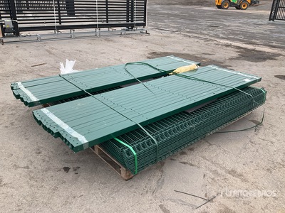 2.4 m x 2.2 m Powder Coated Green security Staccionata (Unused)