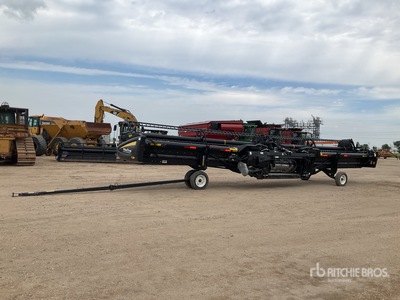 2014 MacDon FD75 40 ft Flex Draper Schneidwerk