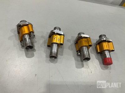 (4) Eaton AE85187M Quick Disconnect Coupling Assemblies