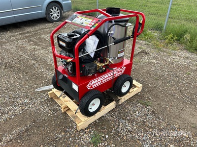 Easy-Kleen Magnum Gold Pressure Washer (Unused)