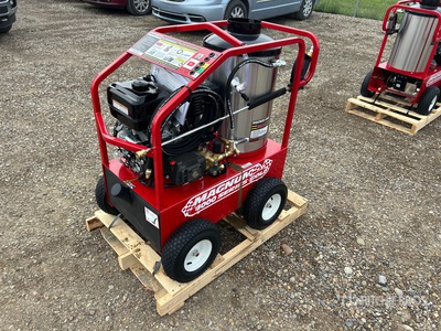 Easy-Kleen Magnum Gold Pressure Washer (Unused)