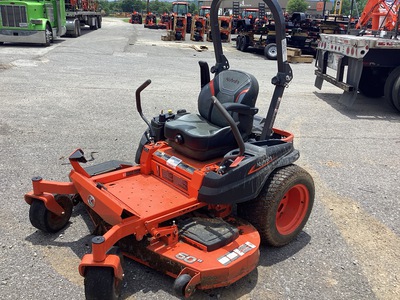2024 Kubota Z422KWT-60 Zero-Turn Lawn Mower