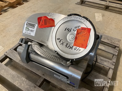 Globe Food Equipment 4600N Food Slicer