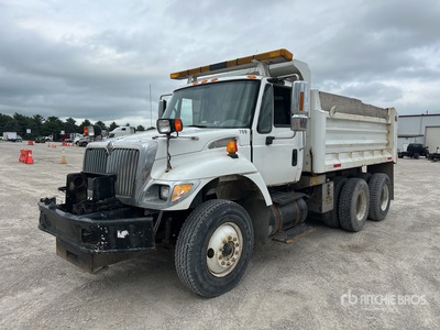 2003 International 7400 6x4 3-Achs Kipper-Lkw