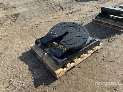Holland Sliding Fifth Wheel