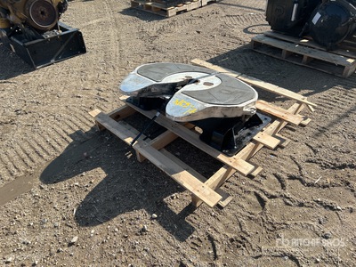 Holland Fifth Wheel