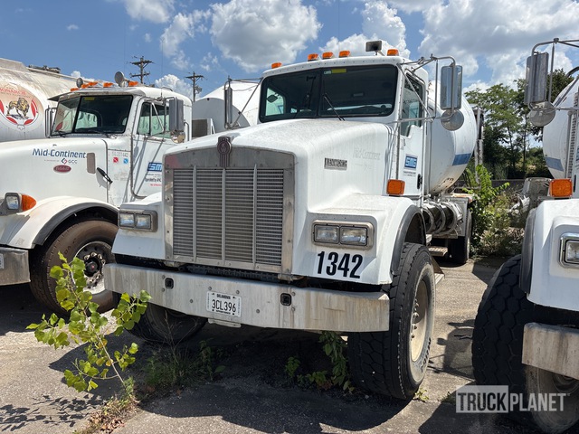 CAMIóN REVOLVEDOR 2003 KENWORTH MCNEILUS 11 CYD