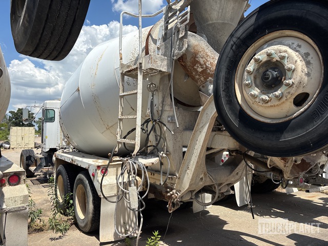 CAMIóN REVOLVEDOR 2007 KENWORTH MCNEILUS 11 CYD