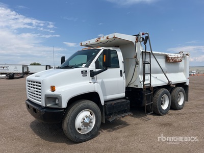 2004 Chevrolet C8500 6x4 Camion à benne basculante D/E