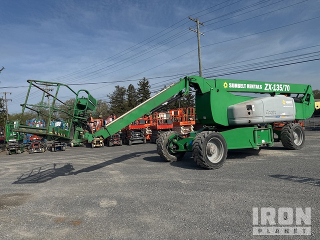 ELEVADOR ARTICULADO 2017 GENIE 4WD ZX13570