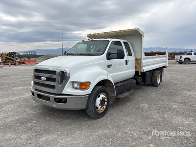 2008 Ford F-650 XLT T/A Camión dumper
