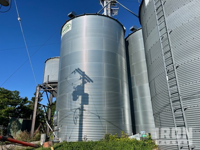 Sukup +/- 10000 bu 9 Ring Trémie à grains