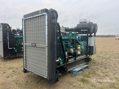 Marathon TAD1673 570 kW 発電機セット (250-749 kw/310-950 kva)