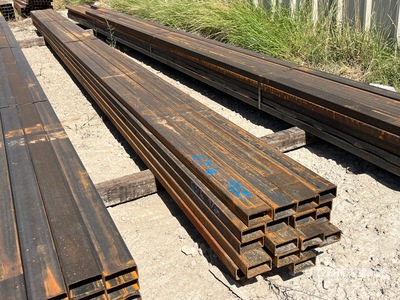 Quantity of (20) 1-1/2 in x 3 in x 20 ft 14 Ga Rectangle Steel Tubing