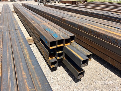Quantity of (16) 3 in x 3 in x 11 GA Square Steel Tubing Divers