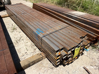Quantity of (50) 2 in x 2 in x 8 ft 16 Square Steel Tubing Divers