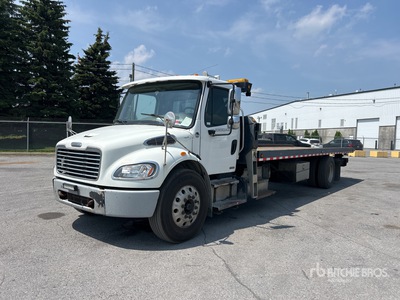 2011 Freightliner M2 106 4x2 Rollback Truck