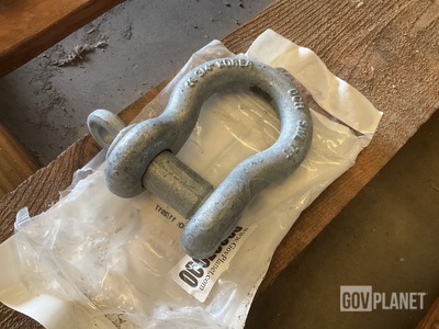 Shackle