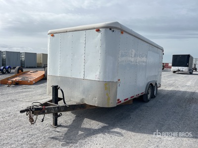 2005 Charmac 16 ft T/A Enclosed Trailer