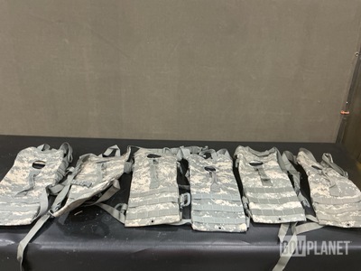 (245) Hydration System Carriers