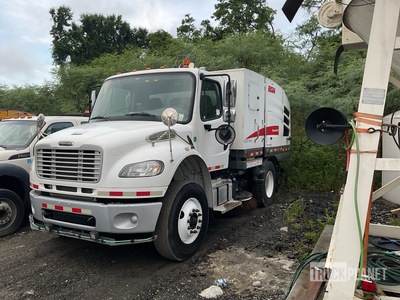 2019 Elgin broom bear on 2019 Freightliner M2 sweeper truck Sweeper Truck