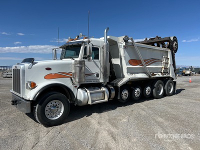 2018 Peterbilt 367 6x4 Camion à benne basculante Tri/E