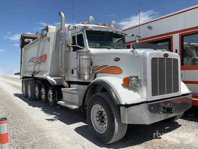 2018 Peterbilt 367 Tri/A Camión dumper