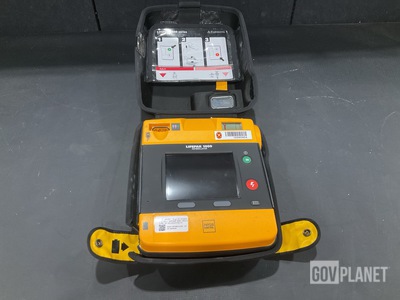 Physio-Control LifePak 1000 Defibrillator