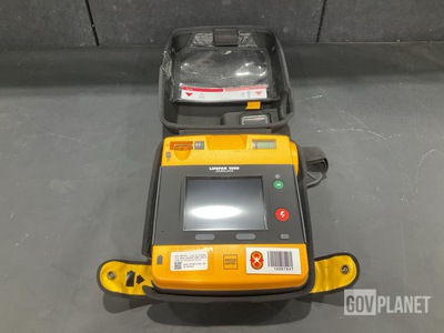 Physio-Control LifePak 1000 Defibrillator