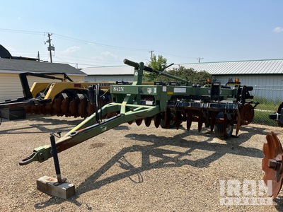 Wishek 842N 122 in Drawbar Offset Breaking Disc