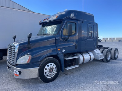 2013 Freightliner Cascadia 125 6x4 Cabeza Tractora Cabina Dormitorio