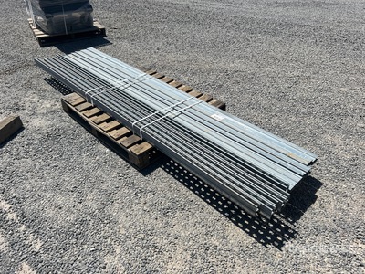 Quantity of 10 Ft Unistrut Metal Varios metales