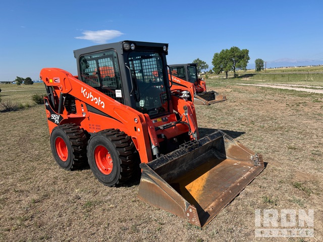 MINI CARGADOR SOBRE RUEDAS 2023 KUBOTA SSV75