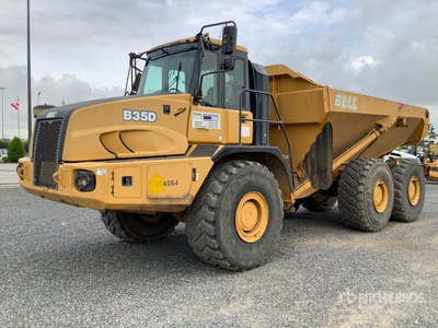 2015 Bell B35D Camion à benne articulé