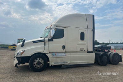 2020 Freightliner Cascadia 126 Sleeper Truck Tractor