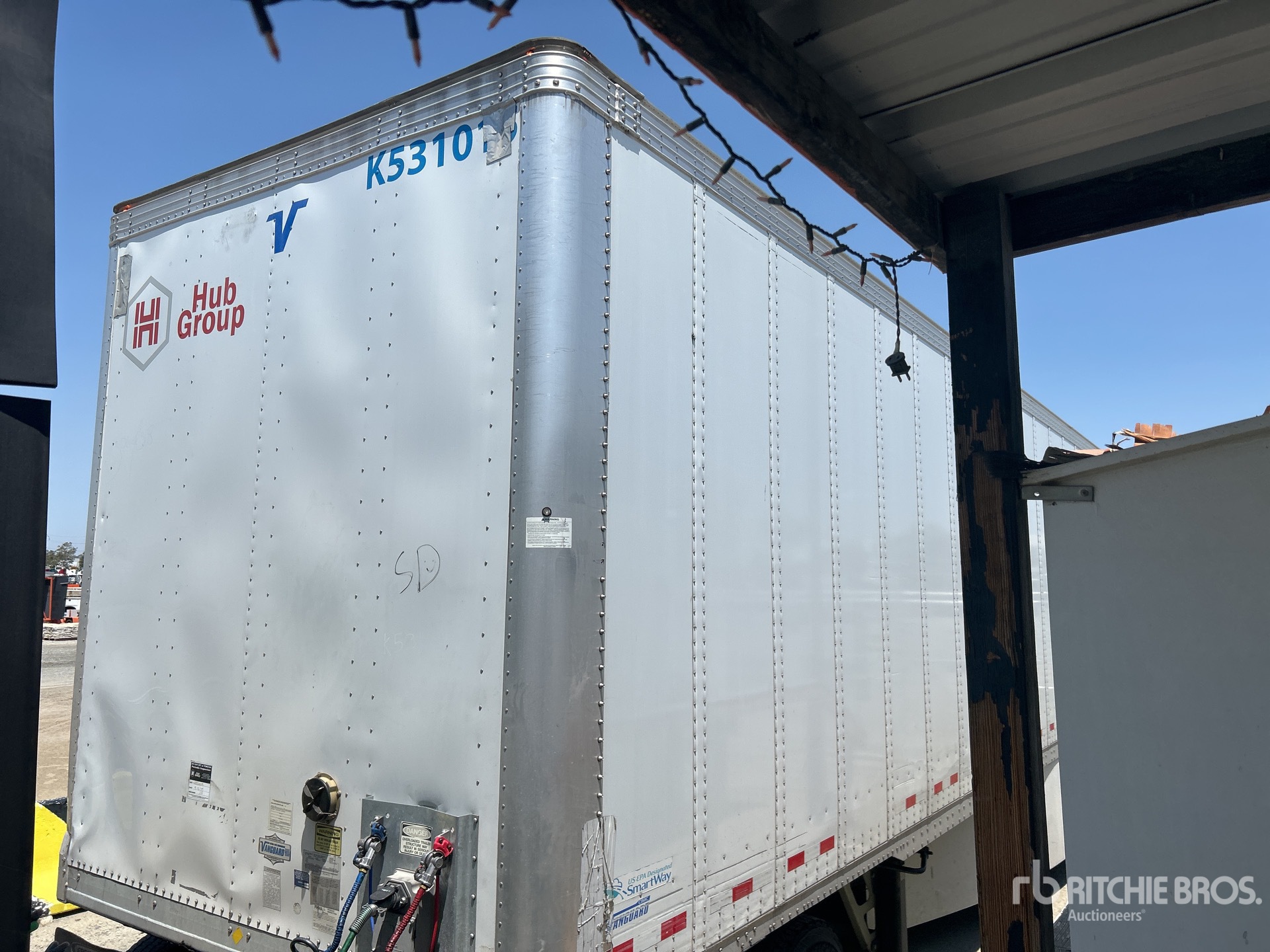 2023 Vanguard National VXP 53 ft T/A Van Trailer