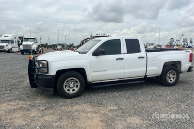 2018 Chevrolet Silverado 1500 4x4 Dual Cab Pickup