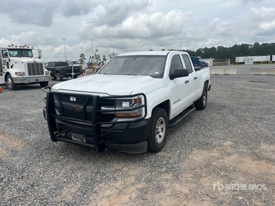 2018 Chevrolet Silverado 1500 4x4 Dual Cab Pickup
