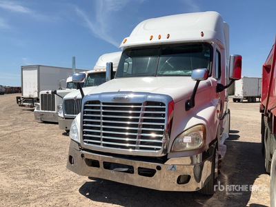 2015 Freightliner Cascadia 125 6x4 Evolution Tracteur Routier Couchette