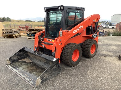 Kubota SSV75PHFRC Two-Speed Skid Steer Loader