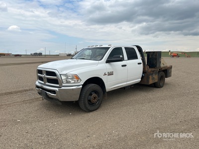 2018 Ram 3500 Flatbed Truck