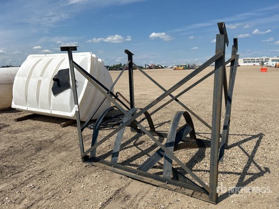 Marmit Plastics Poly 112 In x 70 In Tank