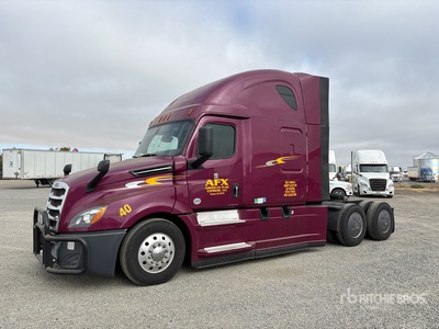 2020 Freightliner Cascadia 126 6x4 T/A Sleeper Truck Tractor