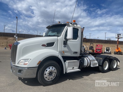 2018 Peterbilt 579 6x4 Ciągnik siodłowy T/A z kabiną dzienną