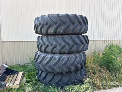 Quantity of (4) 520/85R38 Floater Tires