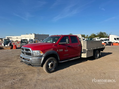 2017 Ram 4500 4x4 Crew Cab Camión Caja Abierta